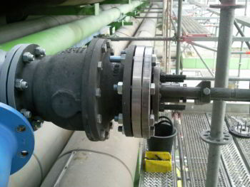 Hottapping Rohranbohrung Rohr Rohrleitung anbohren bei laufendem Betrieb Anbohrung Bypass Abgang erstellen Einbindung